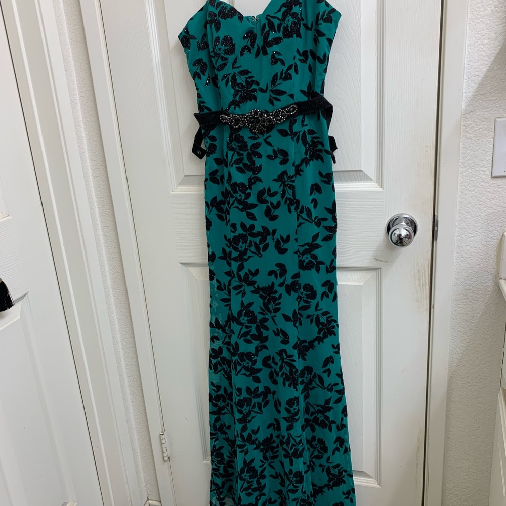City Triangles Teal and Black Maxi Dress